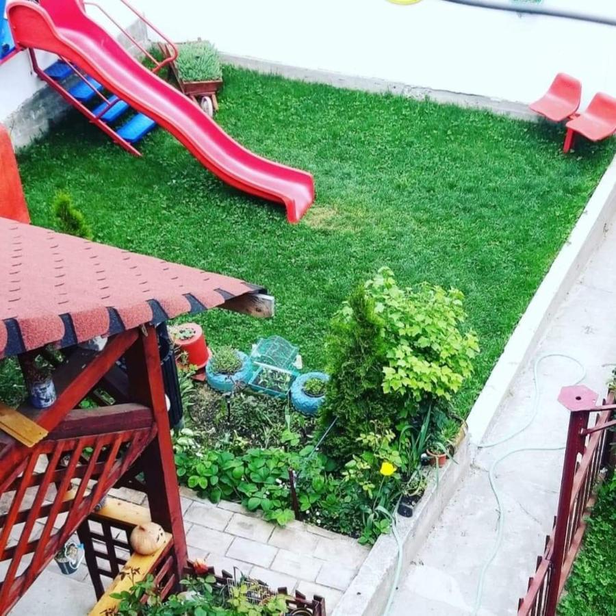 Casa Raul Apartman Coramnic Kültér fotó