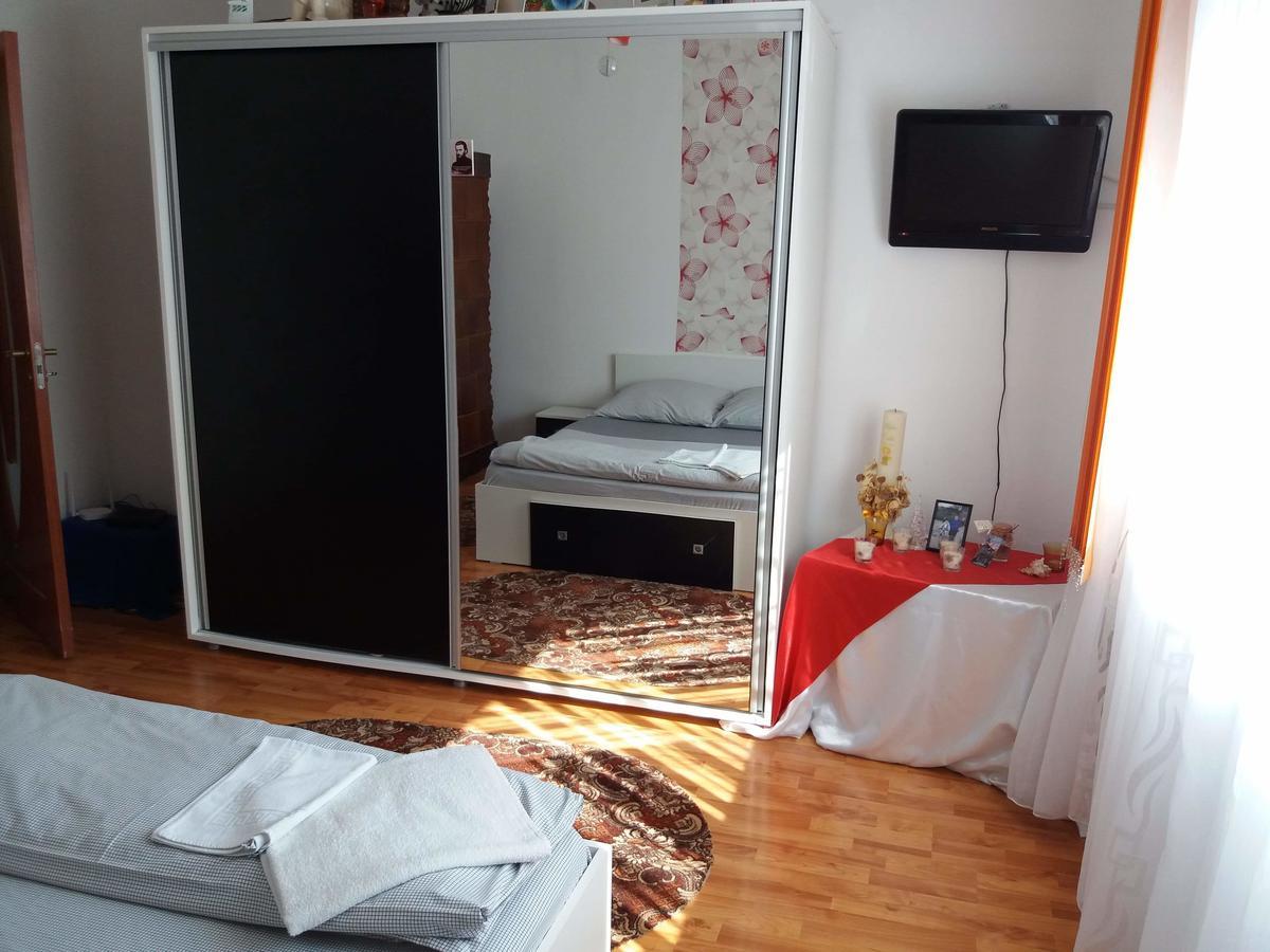 Casa Raul Apartman Coramnic Kültér fotó